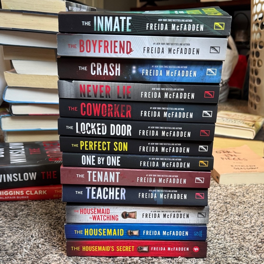 Set of 13 Books! Frieda McFadden Thriller Collection